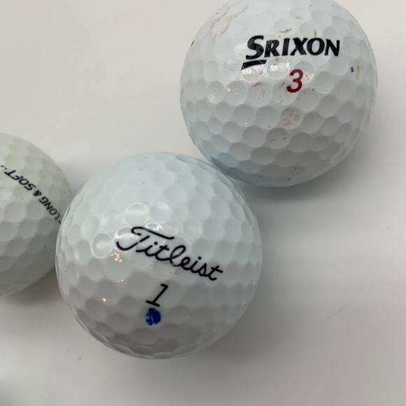 Lot of 5 Callaway Srixon Titleist & Noodle Golf Balls - Picture 6 of 12